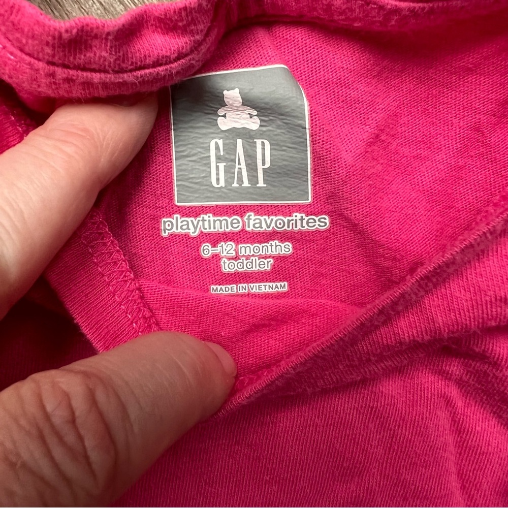 T shirts - Picture 2 of 3